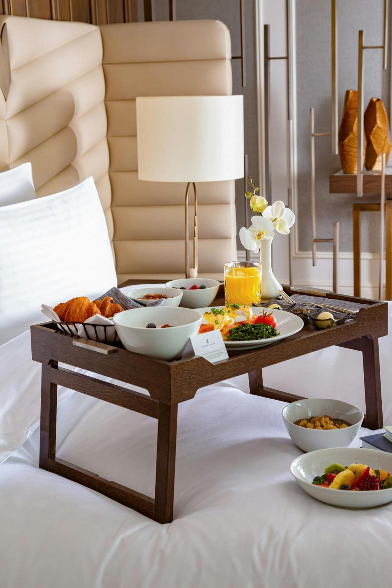 Hotel The Ritz-carlton,