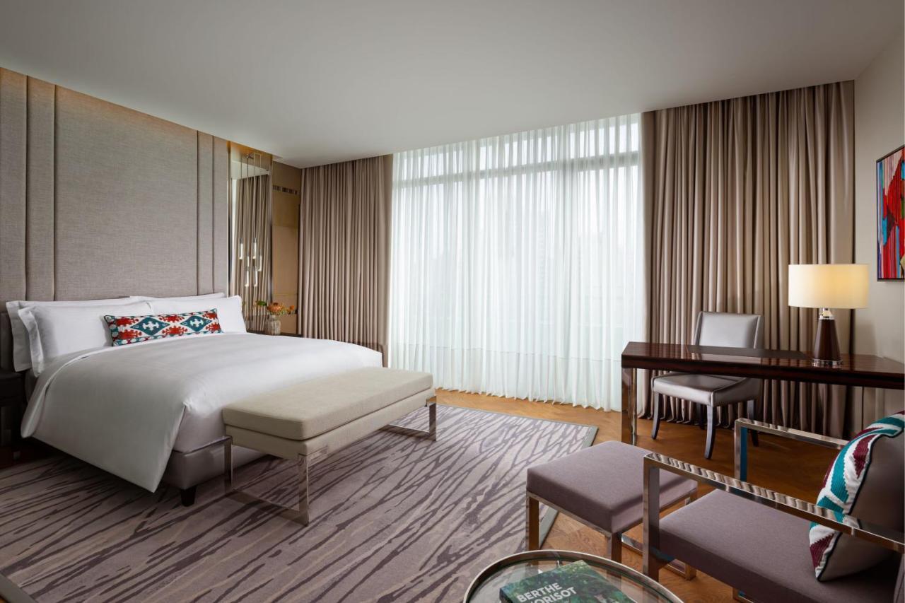 Hotel The Ritz-carlton, 5*